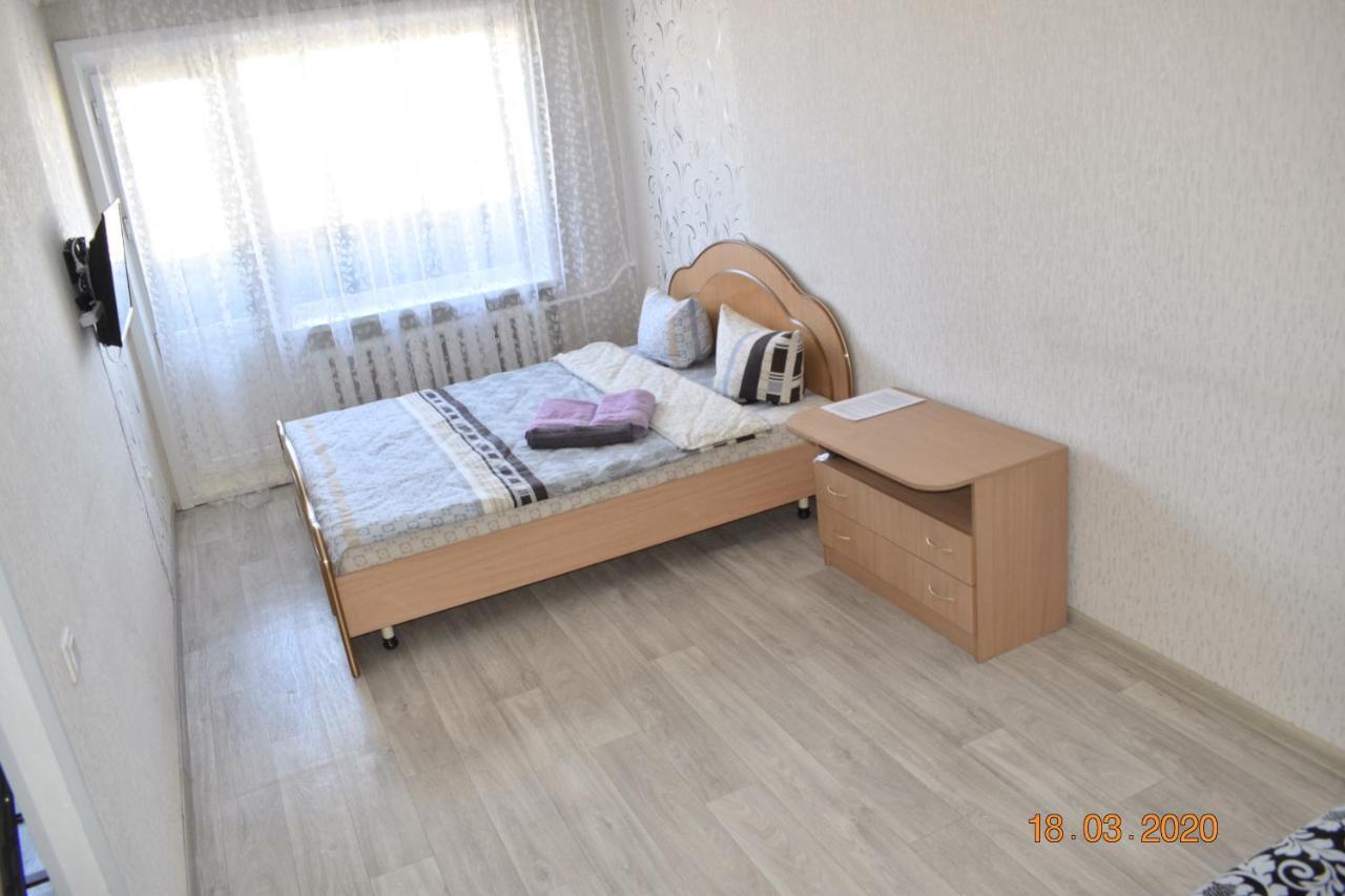 1 Комнатные Апартаменты На Ауэзова 236 Kokshetau Exterior foto
